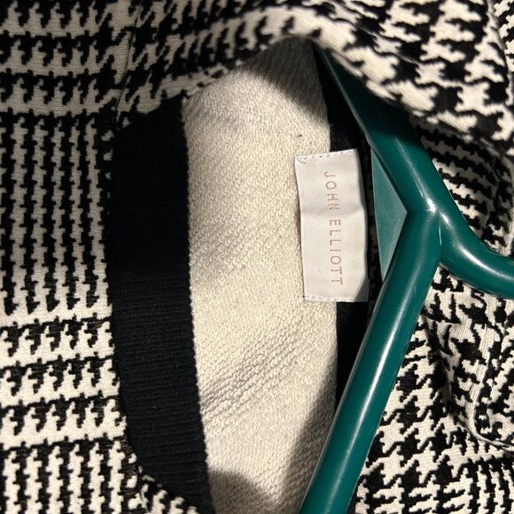 John Elliott Women Crop Sweater Houndstooth - Picture 9 of 9